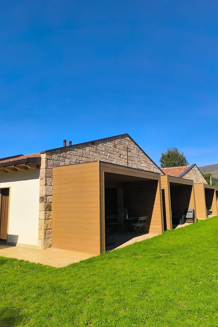 Las Casitas de Cueva en las Merindades