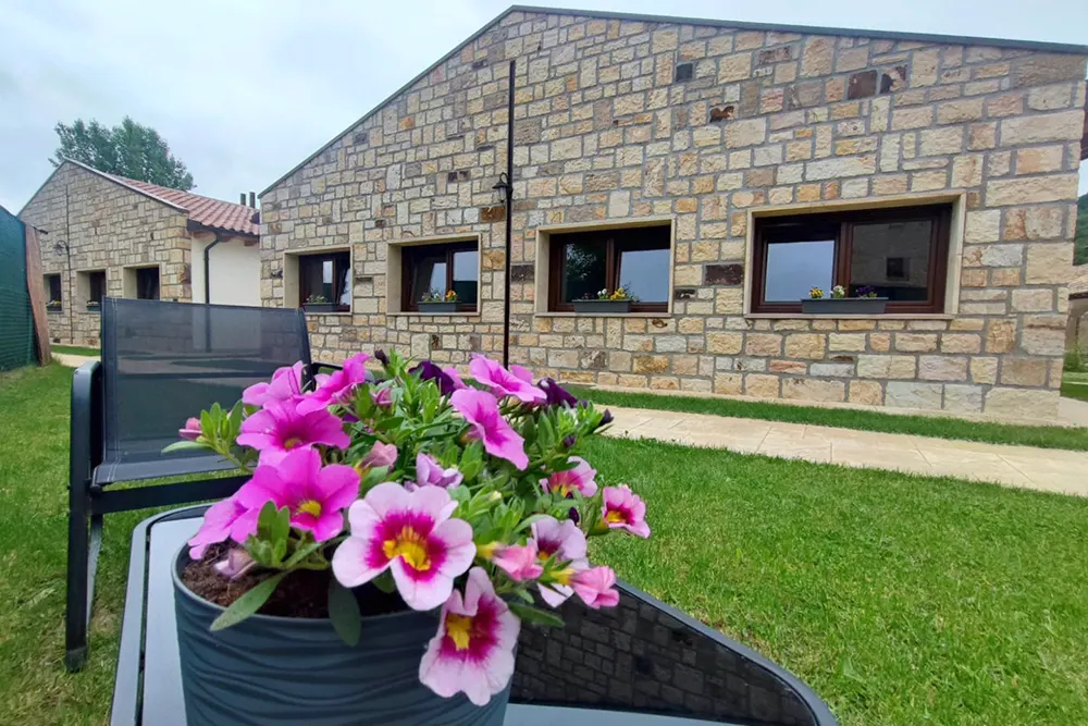 Las casitas de cueva apartamentos en las Merindades